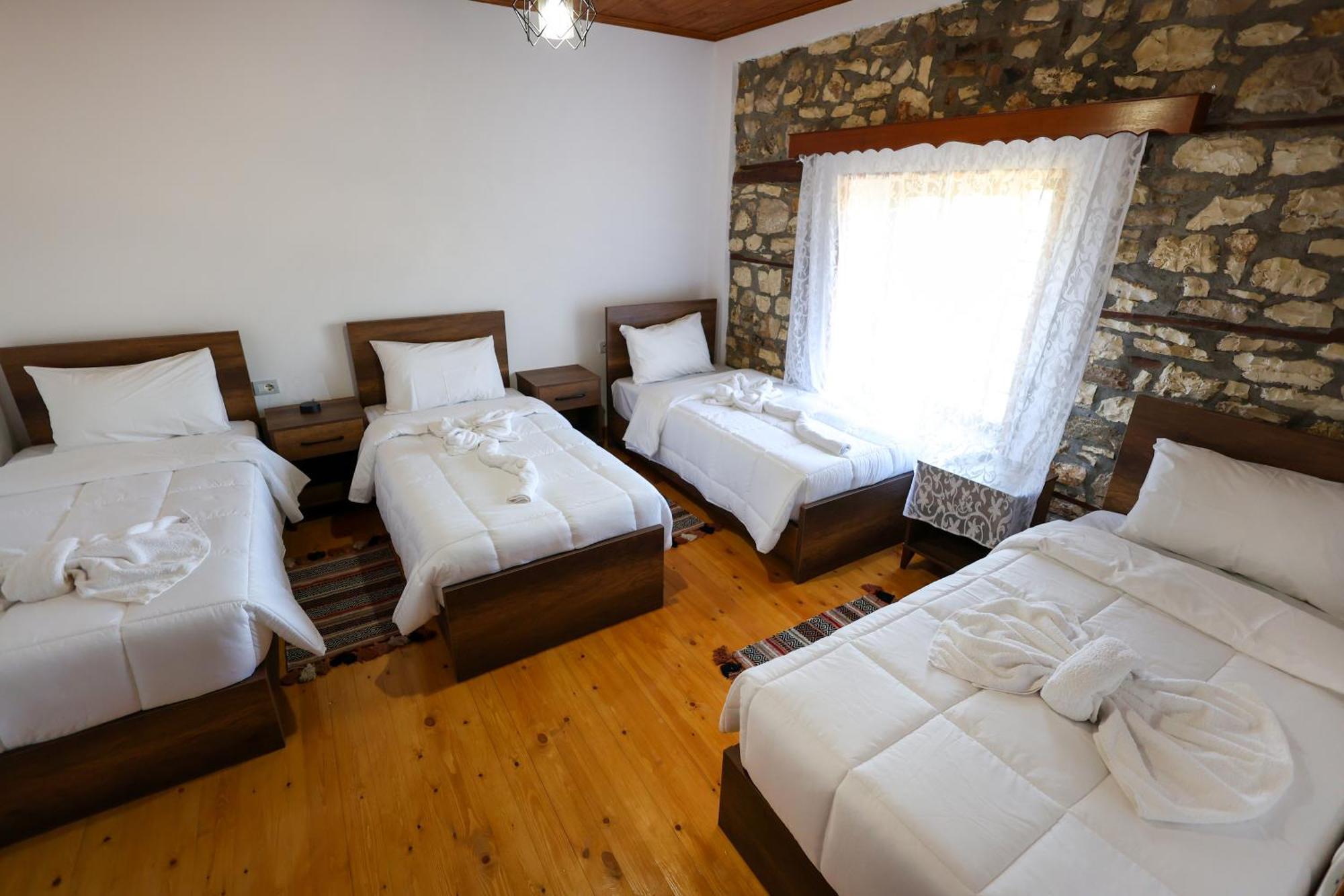 Villa Shpiragu Village Experience Berati Exterior foto
