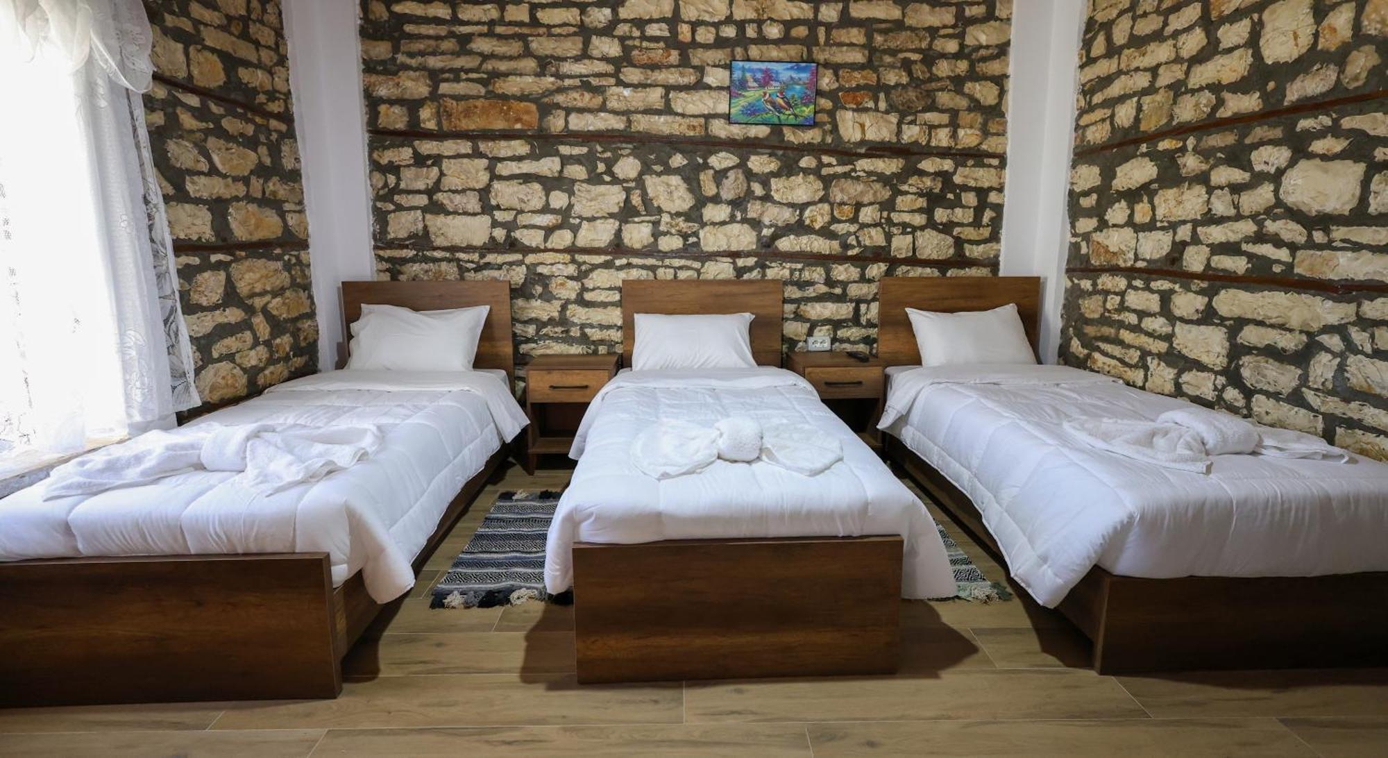 Villa Shpiragu Village Experience Berati Exterior foto